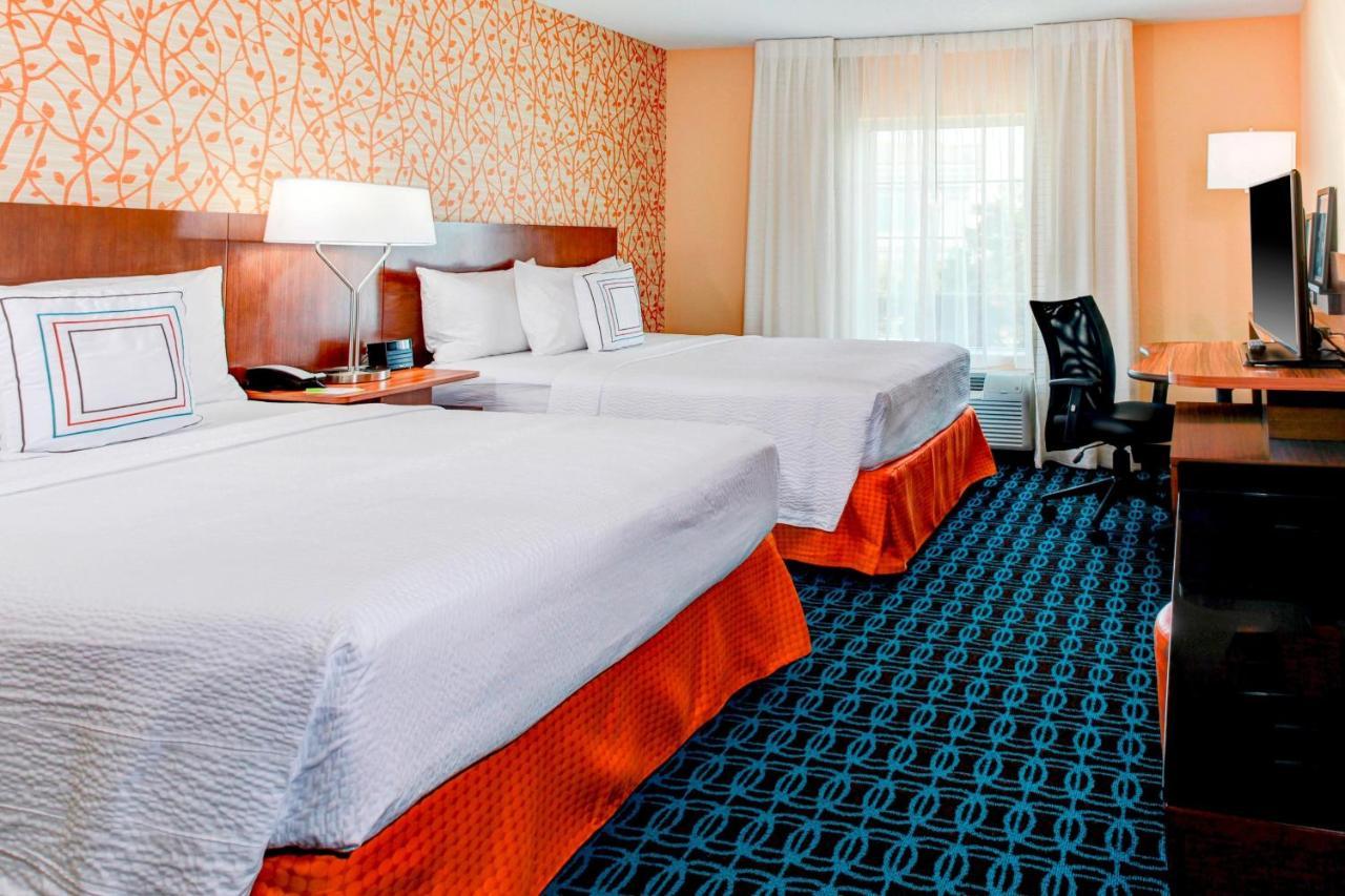 Fairfield Inn & Suites By Marriott Cape Cod Hyannis Exterior foto