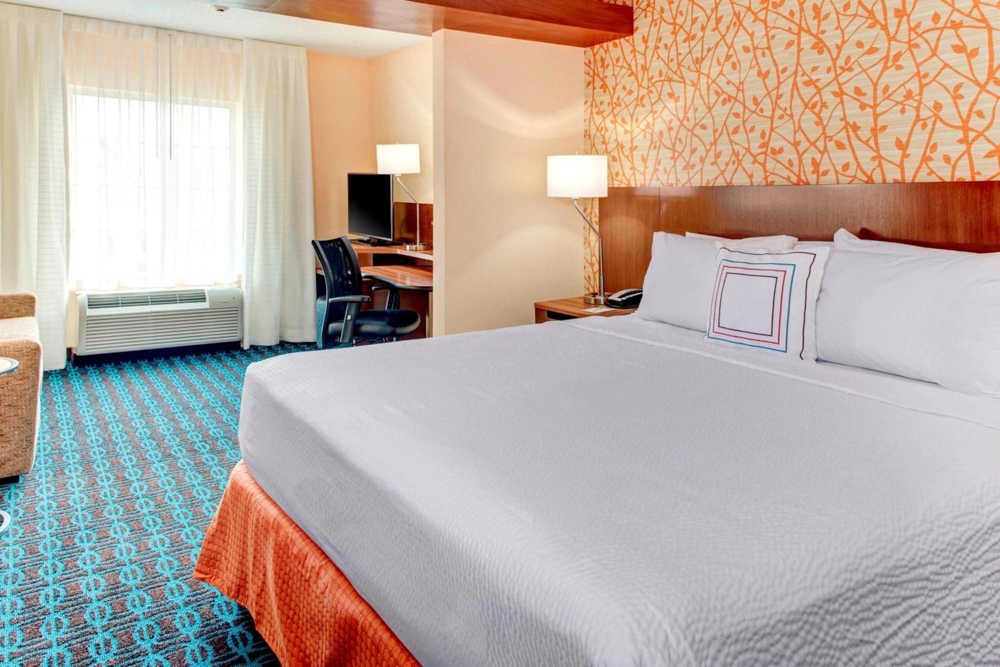Fairfield Inn & Suites By Marriott Cape Cod Hyannis Exterior foto