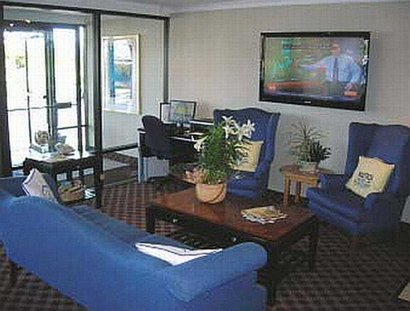 Fairfield Inn & Suites By Marriott Cape Cod Hyannis Exterior foto